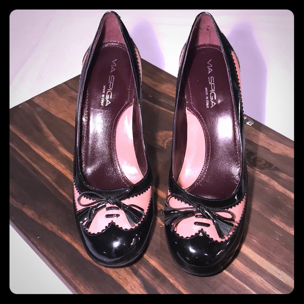 Via Spiga leather wingtip heels - Size 8 1/2